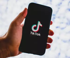 Explozie de utilizatori americani pentru chinezii de la RedNote: 3 milioane într-o singură zi pe fondul crizei TikTok
