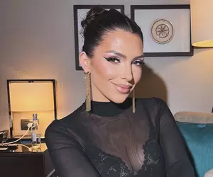 Cum s-a trezit Celia cu 40.000 de euro pe card într-o noapte: „Exact ca în filme. Erau multe zerouri și nu înțelegeam, am zis că e o eroare”