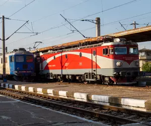 Doar trei trenuri directe spre Mangalia de 1 Mai. Majoritatea turiștilor vor fi nevoiți să schimbe trenul în gara Constanța