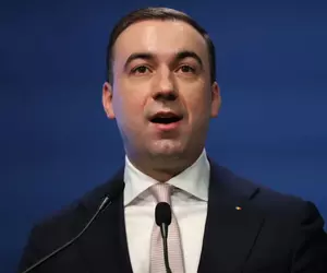 Guvernul lucrează pe 5 scenarii, ca prețul carburanților să nu ajungă la 10 lei. „Este extrem de important”, spune Bogdan Ivan