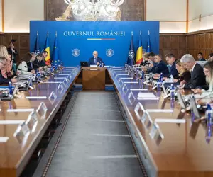 PSD pleacă de la guvernare doar cu miniștrii, în timp ce oamenii din funcții-cheie se agață de scaun