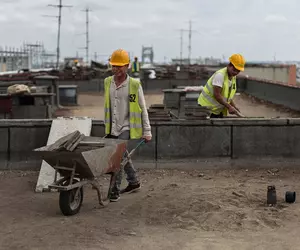 Frank Elbers, jurnalist olandez: „România ar trebui să conștientizeze importanța integrării timpurii a migranților economici din Asia de Sud-Est” 