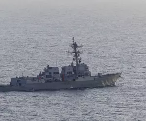 Statele Unite pregătesc noi planuri de atac asupra Iranului în Strâmtoarea Ormuz, dacă armistițiul cade