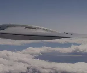 Prima imagine cu bombardierul nuclear B-21 Raider în zbor. „Arma viitorului” menită să asigure supremația SUA în fața Chinei