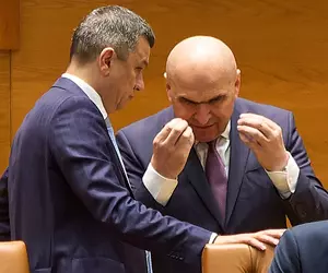 Bolojan e diriginta Isoscel