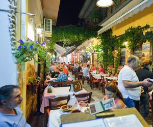 Cât a plătit o familie de români pentru masa de prânz în Thassos: „Mai ieftin decât pe litoralul românesc?”