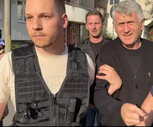 Cristian Pomohaci, reținut pentru 24 de ore într-un dosar care vizează acuzații de viol asupra unui minor și agresiune sexuală. Percheziții la locuințele sale din Târgu Mureș