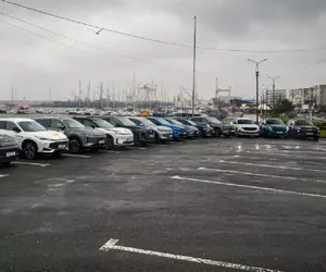 Mai merită mașinile plug-in hybrid în 2026? Un test de 700 km cu 13 modele PHEV arată adevărul