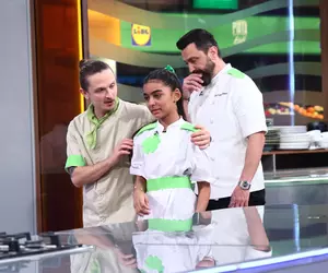 Vanesa Miricică a fost eliminată de la „Chefi la cuțite - Viitorul are gust”. Orlando Zaharia a mai rămas doar cu trei tunici