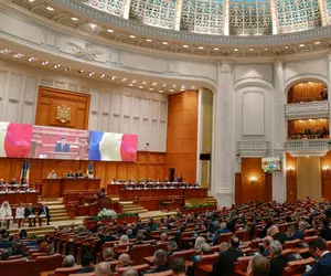 Legea decarbonizării, adoptată în Parlament: centralele pe cărbune rămân deschise