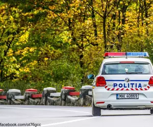 Un bărbat i-a cerut polițistului bani ca să-și achite amenda pe care omul legii i-o dăduse. Șantajul pentru care un prahovean a ajuns după gratii