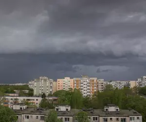 Ploi, descărcări electrice și rafale de până la 55 km/h în București: ANM anunță o schimbare bruscă a vremii