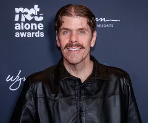 Momente de panică în casa lui Perez Hilton. Poliția și echipele medicale au intervenit după un live tulburător pe TikTok