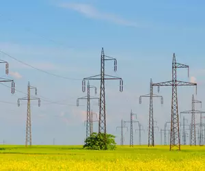 Consum-record de energie în România timp de 10 ore. Cum a afișat Transelectrica peste 8.000 MW în mod greșit