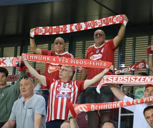 „Ria, Ria, Ungaria!” vs. „România, România!” » Tot ce s-a întâmplat înainte de Sepsi - FCSB, cu 7.900 de fani în tribune