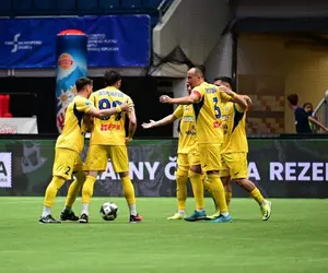 România a dominat Anglia și a obținut prima victorie la Campionatul European de minifotbal. Clasamentul grupei