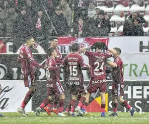 Rapid, meseriașă în derby-uri! O bate iar pe Dinamo, urmează un play-off fascinant » Noul clasament la vârful Superligii