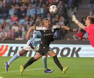 Ionuț Radu a câștigat duelul cu Răzvan Lucescu! Toate rezultatele din play-off-ul pentru optimile EL: un duel a intrat în prelungiri!