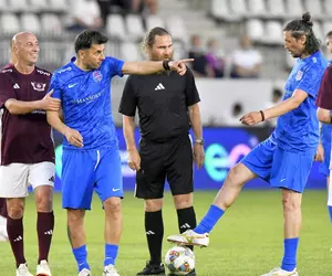 Rămâne cum am stabilit: duelul UEFAntastic s-a încheiat precum în urmă cu două decenii » Pe gazon, FCSB - Rapid n-a fost deloc un demonstrativ