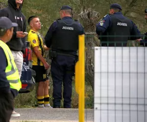 Scandal de proporții între coechipieri! Un jucător a fost „săltat” de jandarmi » Scene incredibile la echipa triplului campion cu Dinamo: „Contractele le vor fi reziliate”