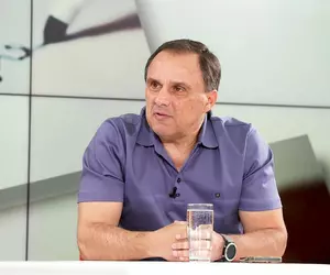 Panduru a ținut să-l aplaude după Corvinul - Craiova: „Atât de bine stă, atât de bine închide!” + „De fricoși n-au marcat”