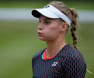Aventura fostului număr 21 WTA pentru a ajunge din Europa în SUA: „Ore de muzică la telefon, aș fi vorbit și cu pinguinii”