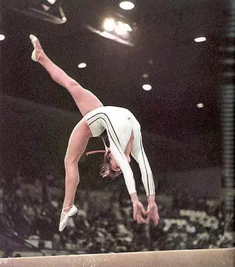 nadiacomaneci.com (4)