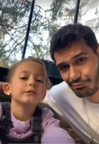 george-burcea-si-fetitele-lui-2