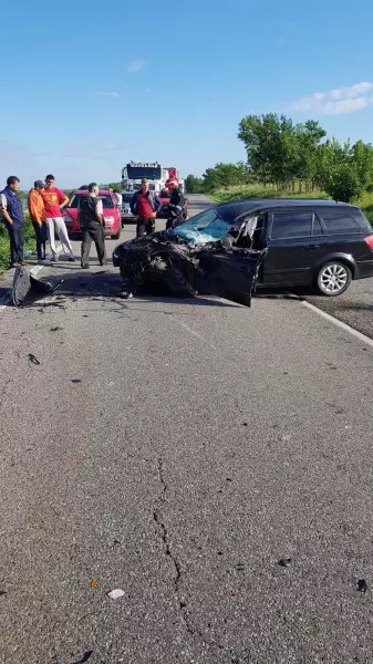 Accident în Podeni, județul Suceava (5)