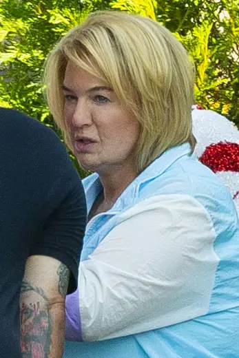 PREMIUM EXCLUSIVE: Renee Zellweger is completely unrecognisable, with even more prosthetic makeup and fat-suit