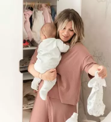 gina-pistol-si-fetita-ei