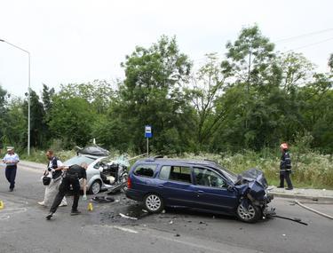 Patru MorÅ£i Intr Un Accident Rutier Din JudeÅ£ul Sibiu Libertatea