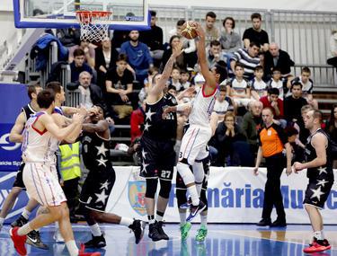Steaua A Invins Dinamo In Liga NaÅ£ionalÄ De Baschet Masculin Libertatea