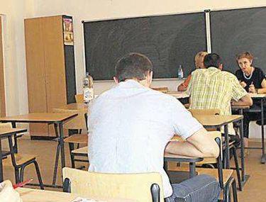 Rezultate Titularizare 2016 Rata Notelor Mai Mari Sau Egale Cu 7 Este De 44 43 Stiri știri Romania Libertatea Libertatea