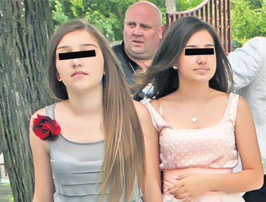 Teodora Si Alexandra Două Dintre Fiicele Lui Gigi Becali Sunt Eleve Model Exclusiv Fotbal Sport Libertatea Libertatea