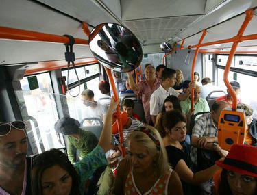 Se Scumpeste Transportul In Comun Vezi Cat Va Costa O Călătorie Ratb Stiri știri Romania Libertatea Libertatea