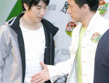 Jackie Chan Si A Dezmostenit Unicul Fiu Vezi Motivul Acestei Decizii Socante Entertainment Monden Libertatea Libertatea