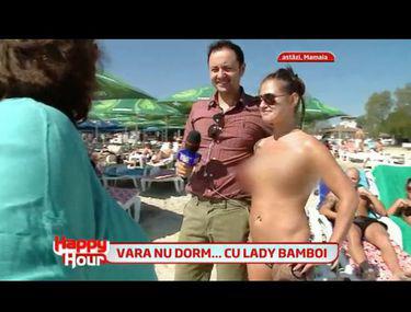 Măruţă Alături De O Domnisoară In Sanii Goi Foto Entertainment Monden Libertatea Libertatea