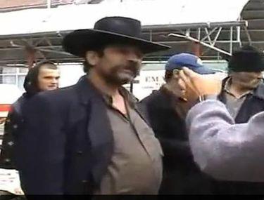 ăstia Sunt Inteligenţii Romaniei Sasă Cai Frumosi Gogaie Nu Stiu Printre Cele Mai Hazlii Personaje Video Entertainment Libertatea Libertatea