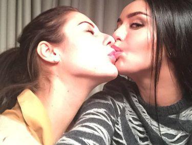 Cele Mai Hot Selfie Uri Cu Rusoaice Sexy Galerie Foto Stiri Libertatea Libertatea