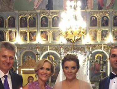 Gabriela Firea Nașă De Cununie Uite Cum S A Imbrăcat La Nuntă Foto Entertainment Monden Libertatea Libertatea