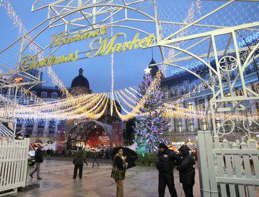 De 1 Decembrie Incepe Targul De Crăciun In București Libertatea