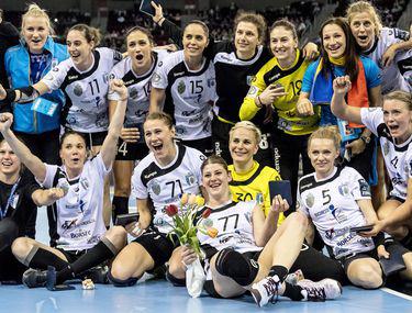 Liga Națională De Handbal Feminin Se Va Numi Liga Florilor Incepand Cu Sezonul 2017 2018 Libertatea