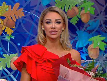 Bianca Drăgușanu Apariție Spectaculoasă In Platoul Te Vreau Langă Mine Libertatea