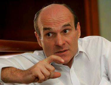 Foto Cum Arată Fiul Cel Mare Al Lui Cristian Tudor Popescu Nu A Călcat Pe Urmele Tătălui Său Libertatea