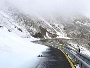 Circulaţia Pe Transalpina Se Inchide Din 22 Octombrie Libertatea
