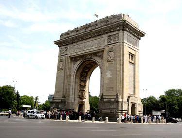 Arcul De Triumf Va Fi Deschis Duminică Pentru Vizitare Intrarea Este Liberă Libertatea