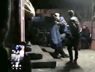 Un Om Al Străzii A Fost Bătut Cu O Coadă De Topor Libertatea