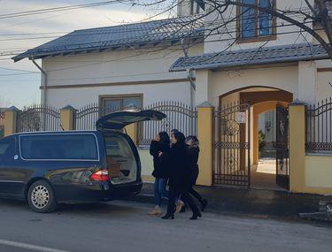 Rudele Valentinei Tanăra Ucisă De Fostul Iubit Cer Inchisoare Pe