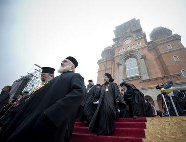 Biserica Are Dreptul Să Primească Instituțiile Publice Au Obligația Să Dea Ce Au Descoperit Jurnaliștii De La Să Fie Lumină In Zecile De Protocoale Dintre Bor și Banul Public Libertatea